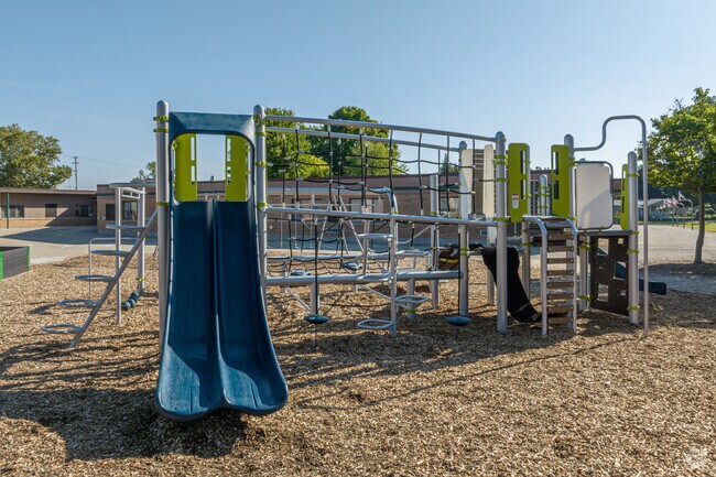 Welcome to Sandy Hill Elementary School, located in Jenison, Michigan!
