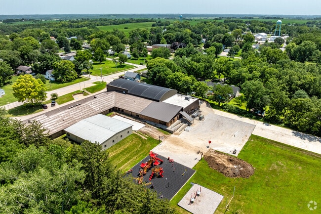 Hartford Upper Elementary School is located in the small town of Hartford.