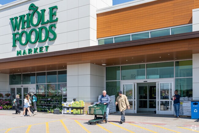 Arrowhead has many groceries to choose from, including Whole Foods.