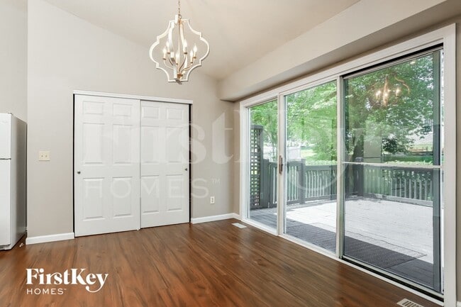 7482 Pierside Dr, O Fallon, MO 63368 - photo 7