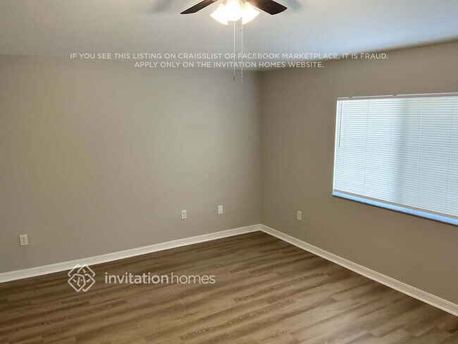 11227 Lake Lanier Dr, Riverview, FL 33569 - photo 7