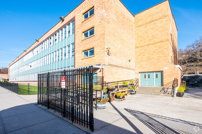 P.S. 811 - Connie Lekas School has has 294 students in grades 6-12