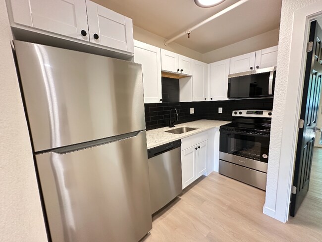 1216 Maple St unit 2, Fort Collins, CO 80521 - photo 7