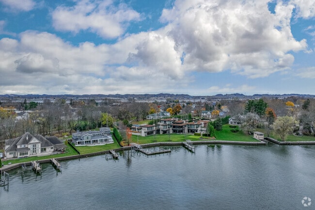 Larger homes in Spring Lake can be found along the water.