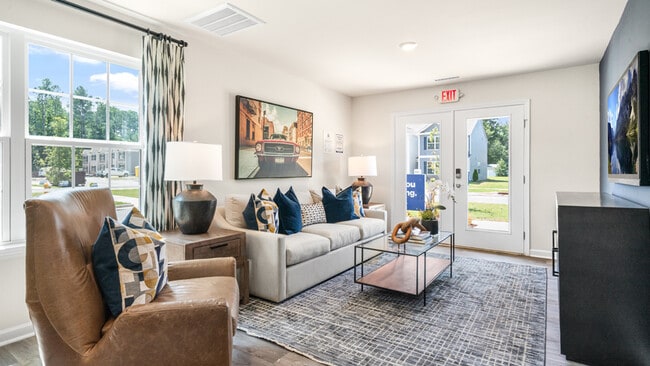 104 Holton St unit 36210136, Smithfield, NC 27577 - photo 5