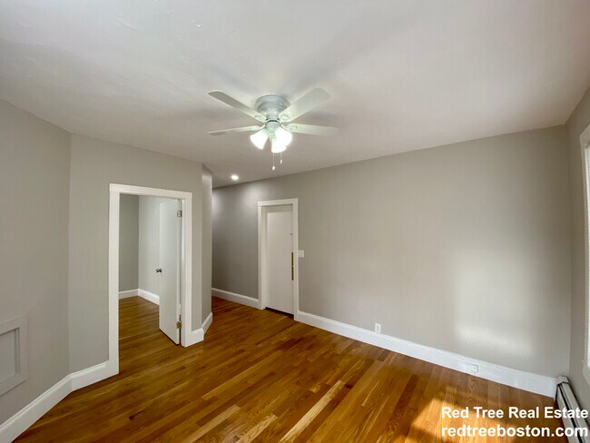 23 Elmer St unit 1, Cambridge, MA 02138 - photo 6