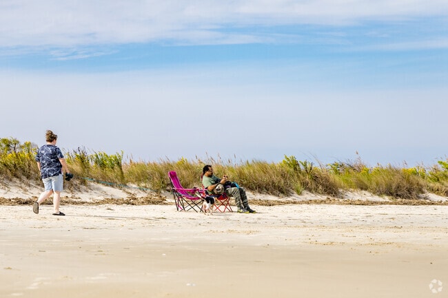 Grandview Nature Preserve in Fox Hill offers a relaxing beach atmosphere.