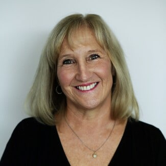 Laura Bowe