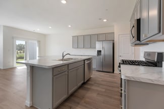 2283 Horseshoe Cir, Naperville, IL 60564
