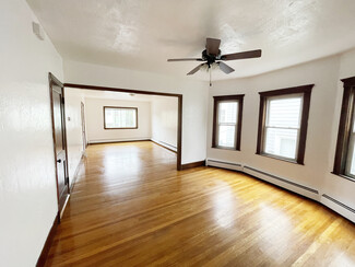 293 Boston Ave Unit 1, Medford, MA 02155