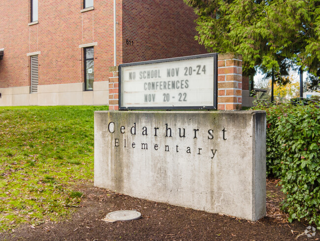 Cedarhurst Elementary School.