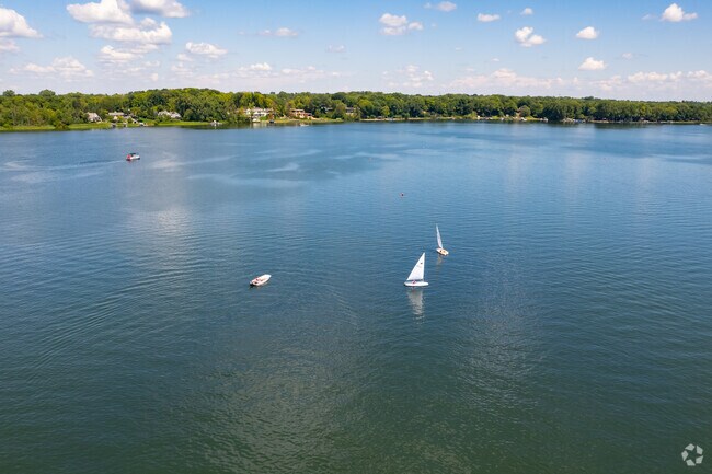 Residents can enjoy boating on Reeds Lake in East Grand Rapids.
