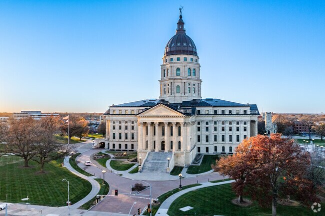 The Kansas State Capital is in the heart of Topeka's Metro.