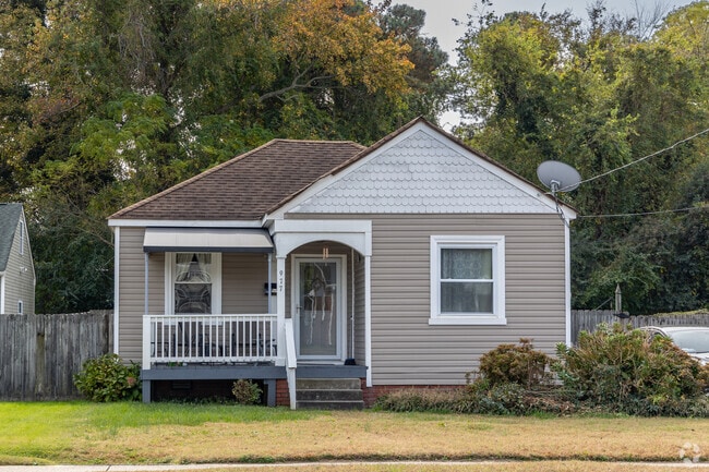 Bungalow-style homes give Holy Neck its warmth and charm.