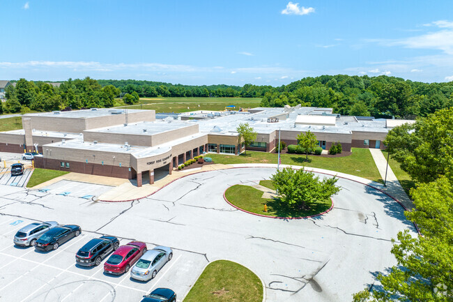 Forest Ridge Elementary School in Laurel has 679 students.