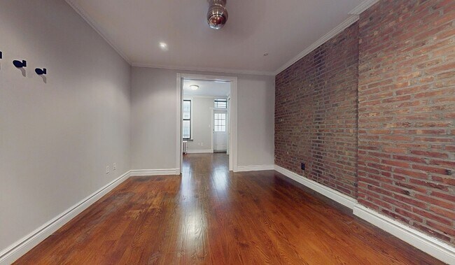 212 E 25th St unit 3, New York, NY 10010 - photo 2