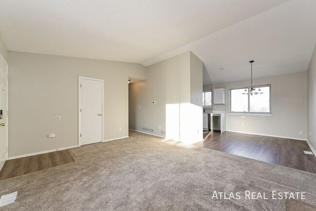 19115 E Milan Cir, Aurora, CO 80013 - photo 3
