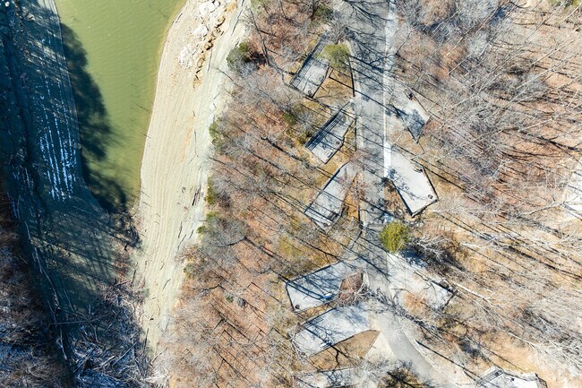 RV owners can lease spaces at Lake Cumberland in Somerset.