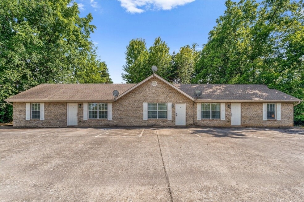 1132 Fielding Dr unit A, Maryville, TN 37804 - photo 1
