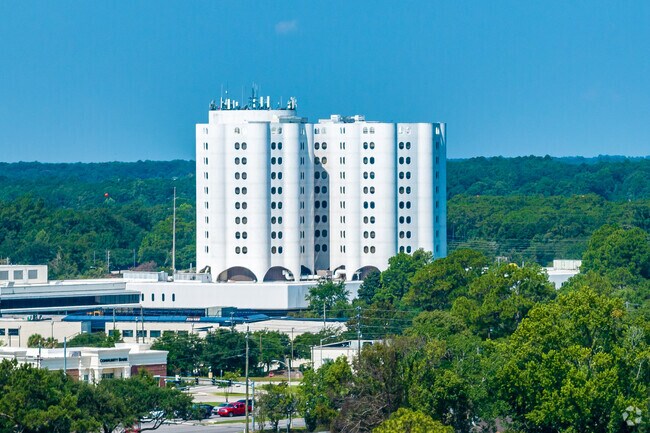 Ascension Providence Hospital is in the Richelieu Neighborhood.
