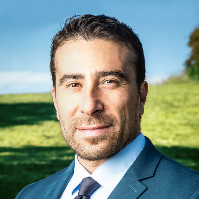 Agent Photo