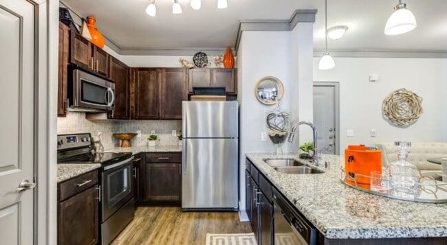 The Colby at Castle Hills, Carrollton, TX 75010 - photo 3