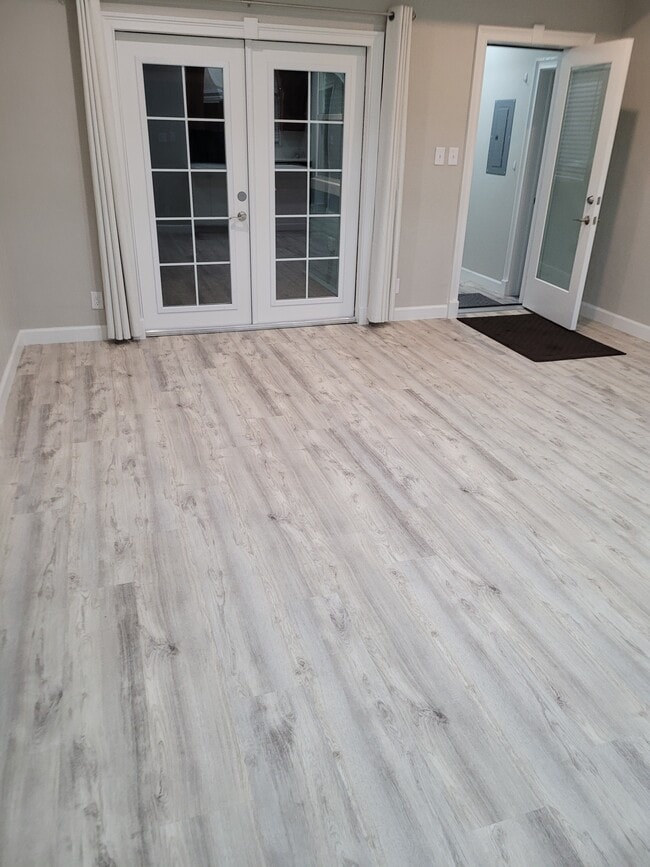 438 Cardinal Ave, Fort Walton Beach, FL 32548 - photo 7