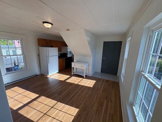 144 Rumford St unit 2, Concord, NH 03301 - photo 6