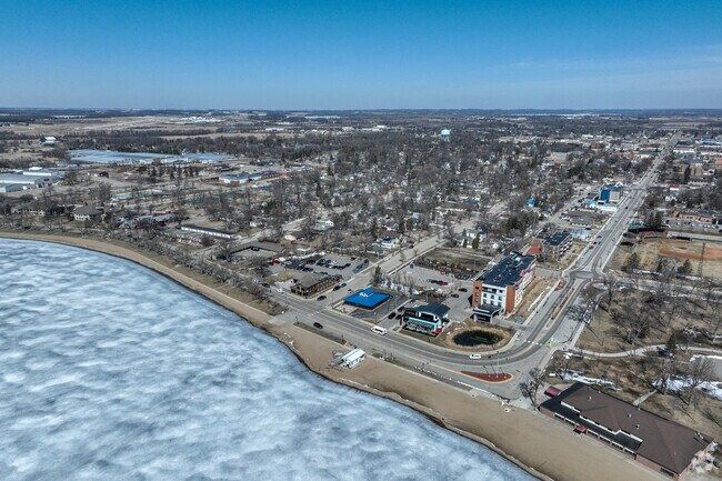 Detroit Lakes has abundant public beach access.