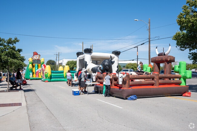 Grand Prairie residents enjoy family fun in Downtown Grand Prairie.