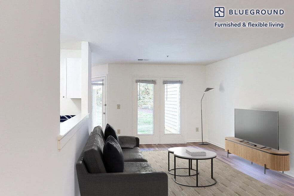 10608 Kitty Pozer Dr unit FL3-ID8707A, Fairfax, VA 22030 - photo 1