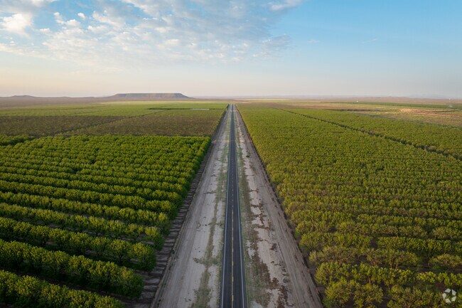 Agriculture, oil, education and healthcare are also major industries in Fort Stockton.