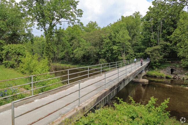 Holmes Run Trail crosses Holmes Run creek in Seminary Hill.