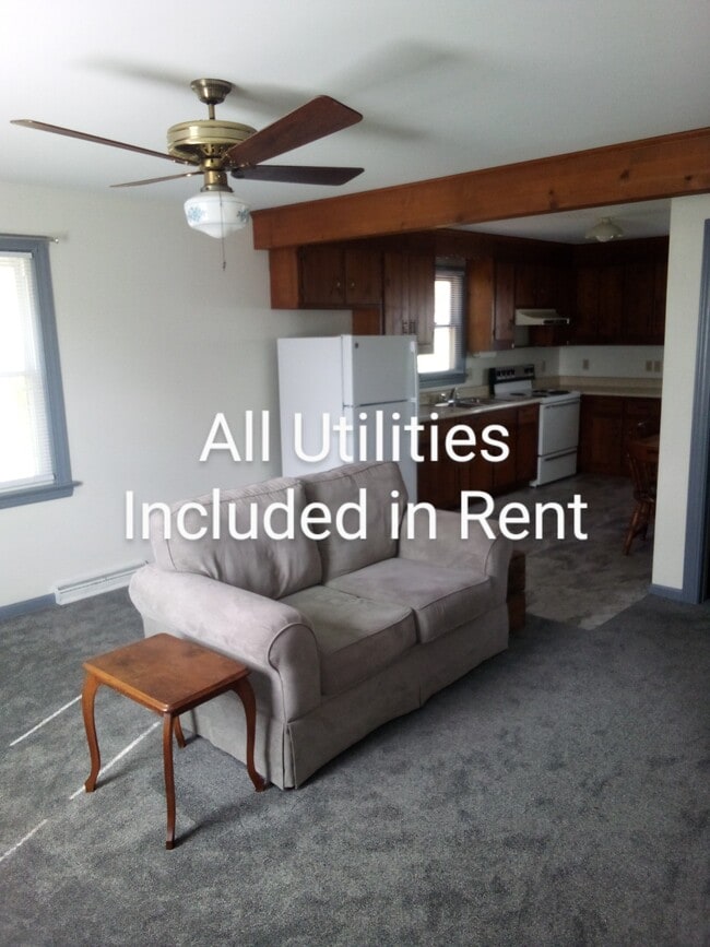 703 Monroe St Unit 703-B Monroe St, Farmville, VA 23901