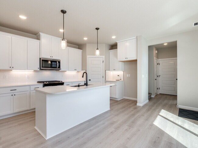 6727 NE 132nd St, Vancouver, WA 98686 - photo 3