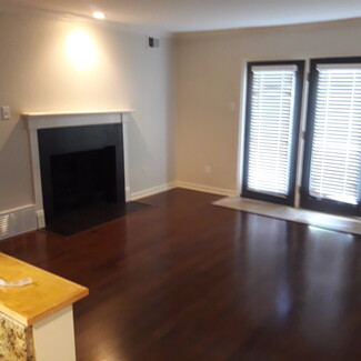 1809 Adair Bridge Cove Unit 1, Germantown, TN 38138