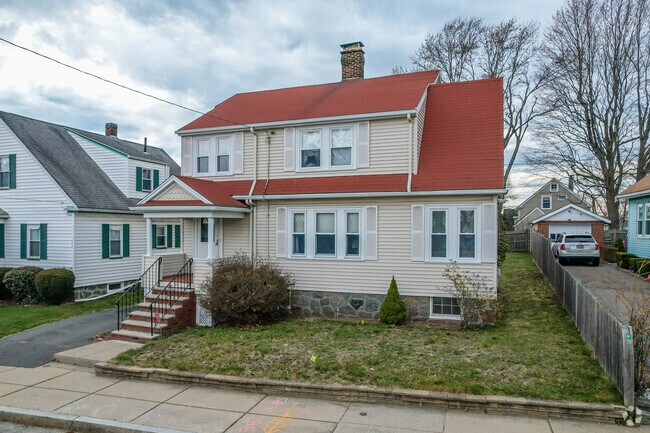 1940 colonial houses are one of the many styles of residential living in West Roxbury.