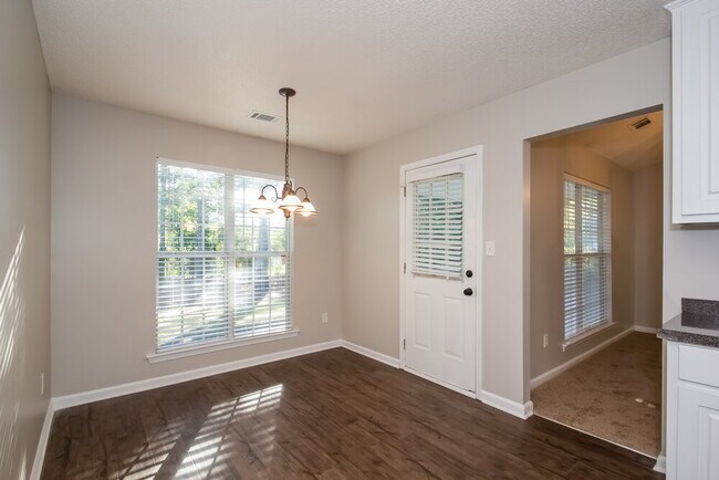 310 the Gables Dr, McDonough, GA 30253 - photo 6