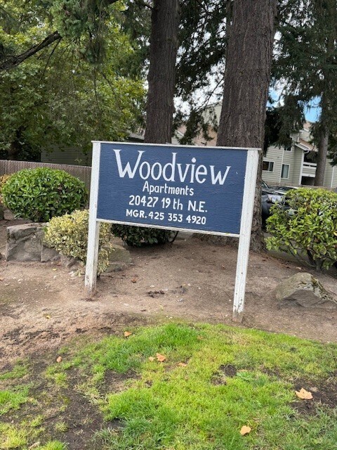 20427 19th Ave NE, Seattle, WA 98155