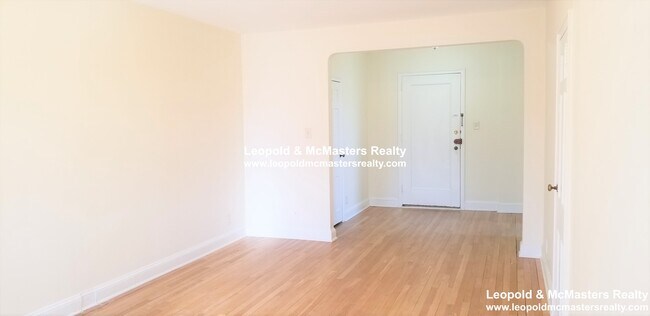 12 Ware St unit 33, Cambridge, MA 02138 - photo 3