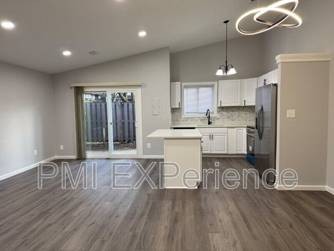 10114 Scotch Hill Dr, Upper Marlboro, MD 20774 - photo 4