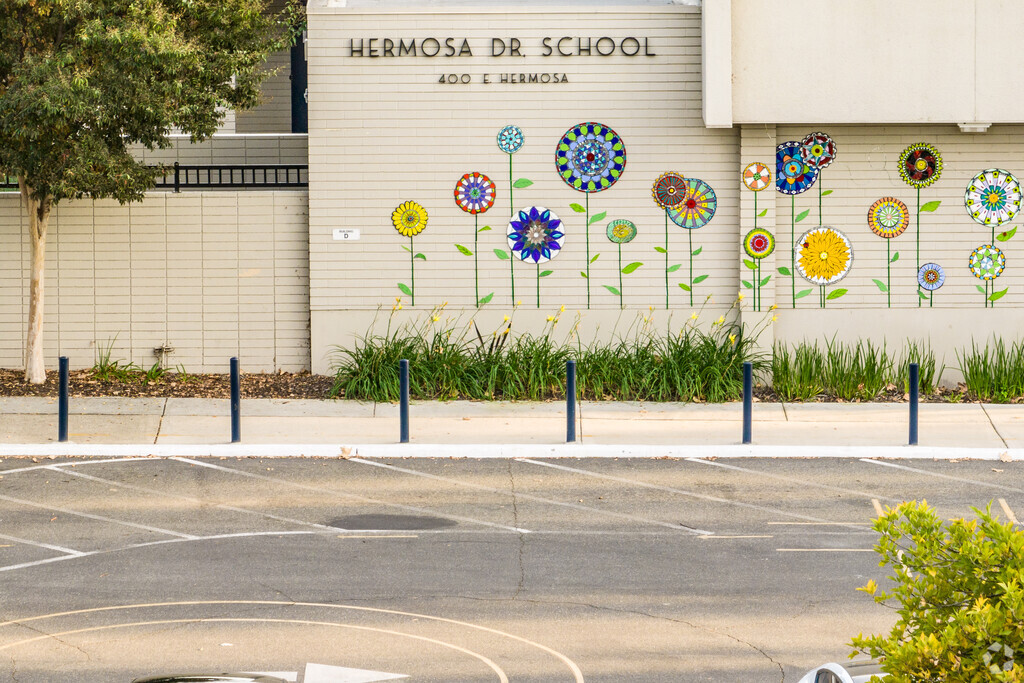 Hermosa Drive Elementary School is a cozy campus within a neighborhood of Fullerton.