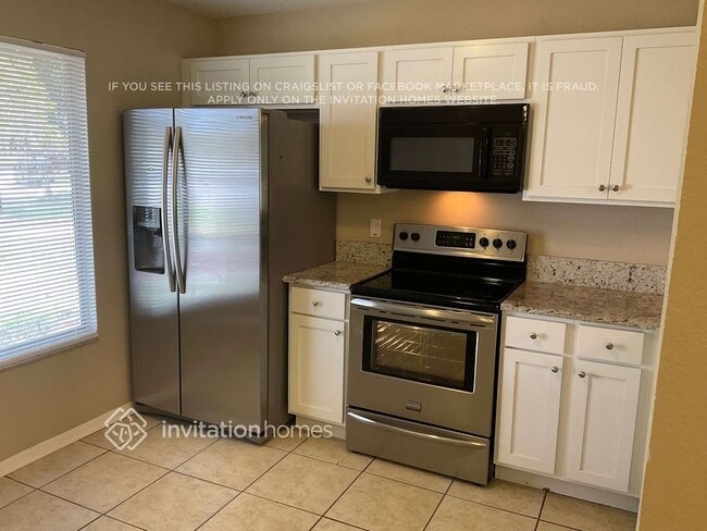 3156 Ginger Cir, Orlando, FL 32826 - photo 3