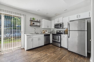 621 Memorial Dr, Chattanooga, TN 37415