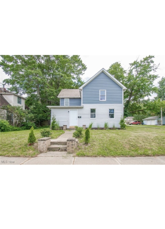 225 E Bergey St, Wadsworth, OH 44281