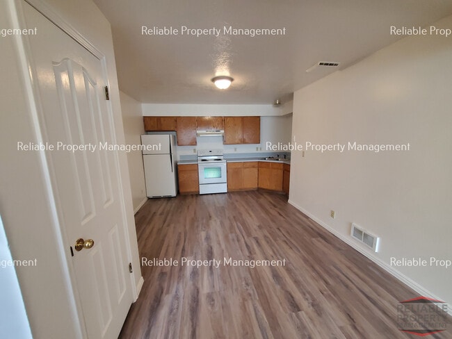 2114 Meppen Dr, Idaho Falls, ID 83401 - photo 2