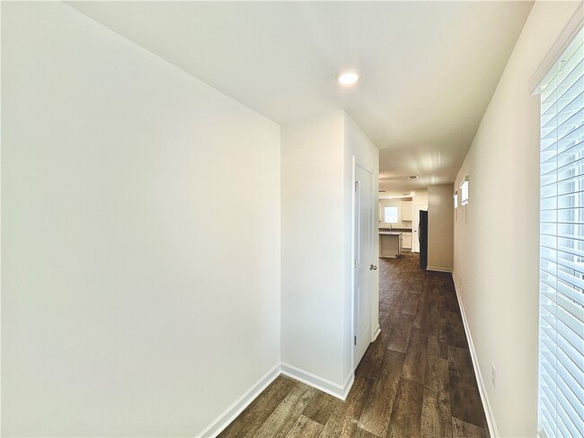 520 Seaborn Cir, Pendleton, SC 29670 - photo 2