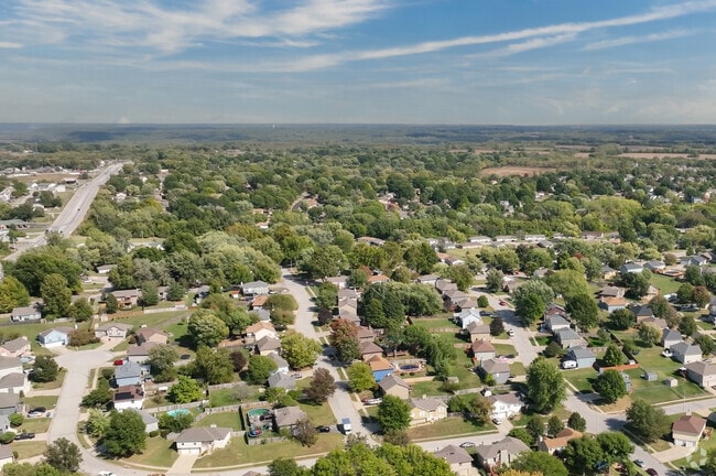 Randall homes offer easy access to Highway 24 for convenient commuting.