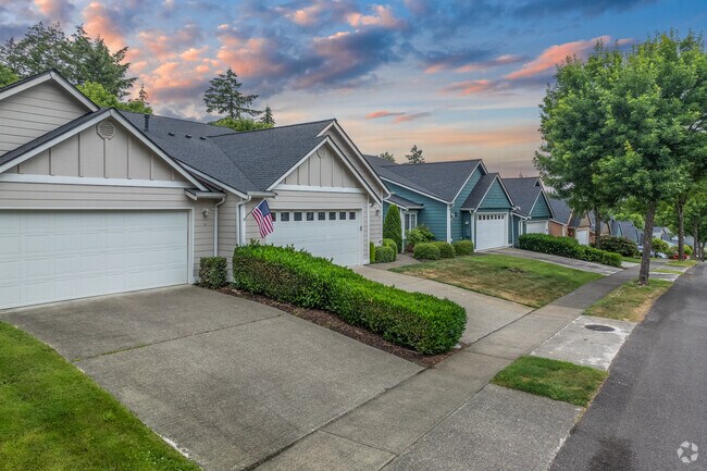 In Tumwater Hill you can also find condos and cottages under 1,000 square feet.