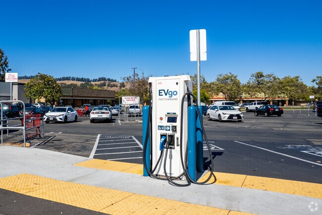 The Lucky Center in Ashland San offers EVgo Charging.
